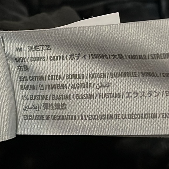 Abercrombie & Fitch The ‘90s Straight Ultra High Rise Black Jeans - Picture 8 of 9